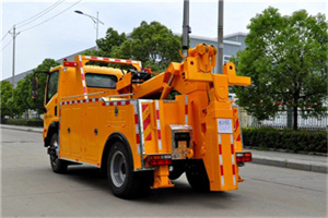 航天桥高速路拖车费